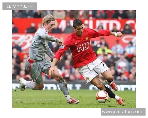 球星豪宅揭秘：足球之王们的奢华生活与梦想家园