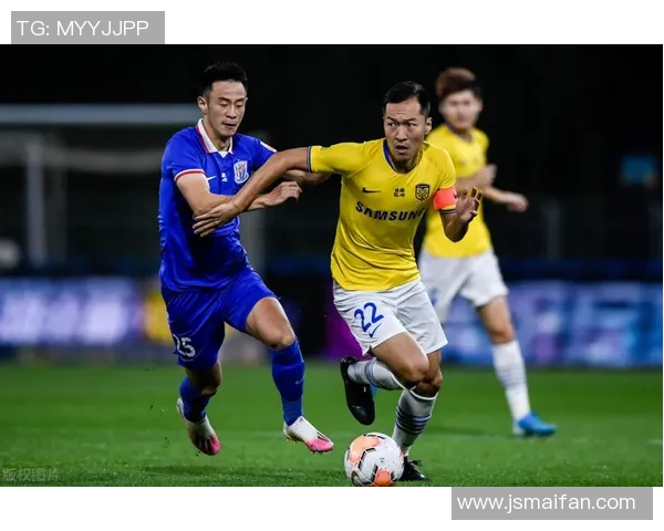 足球明星转战军营展现铁血风采与坚韧意志力